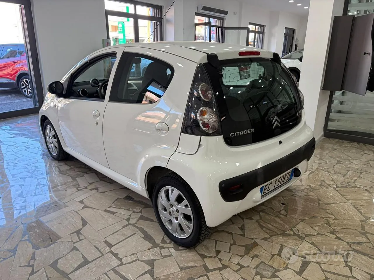 Citroen C1 2010 photo 5