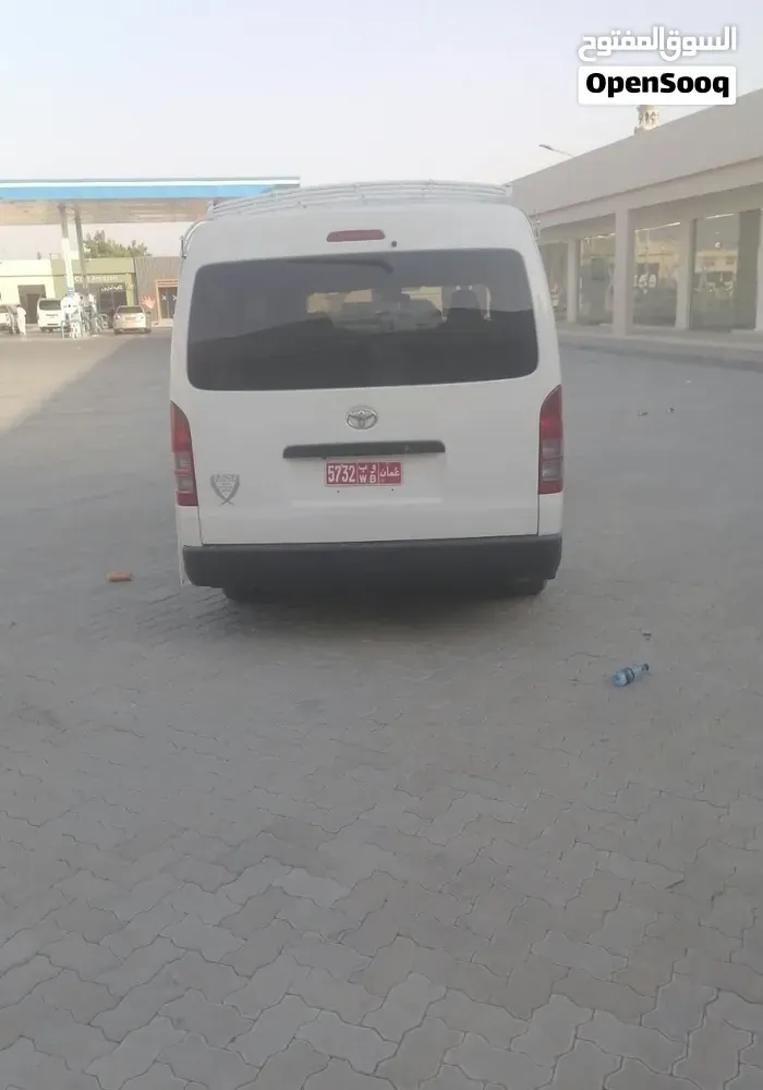 Toyota Hiace 2009 photo 3
