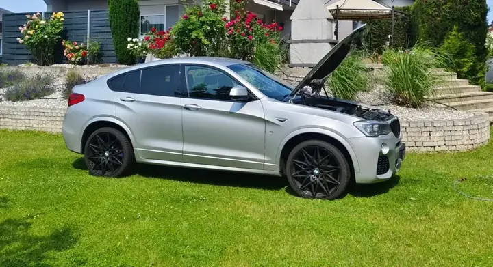 BMW X4 2015 photo 2
