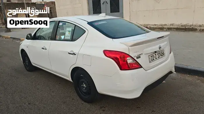 Nissan Sunny