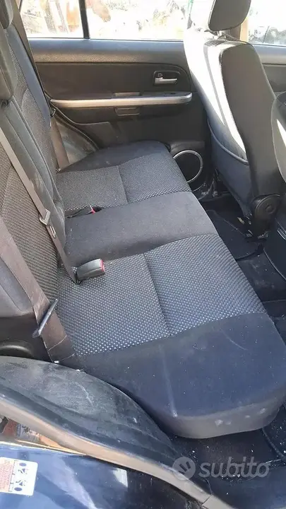 Suzuki Grand Vitara 2006 photo 3