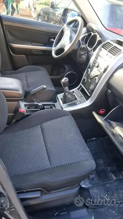 Suzuki Grand Vitara 2006 photo 2
