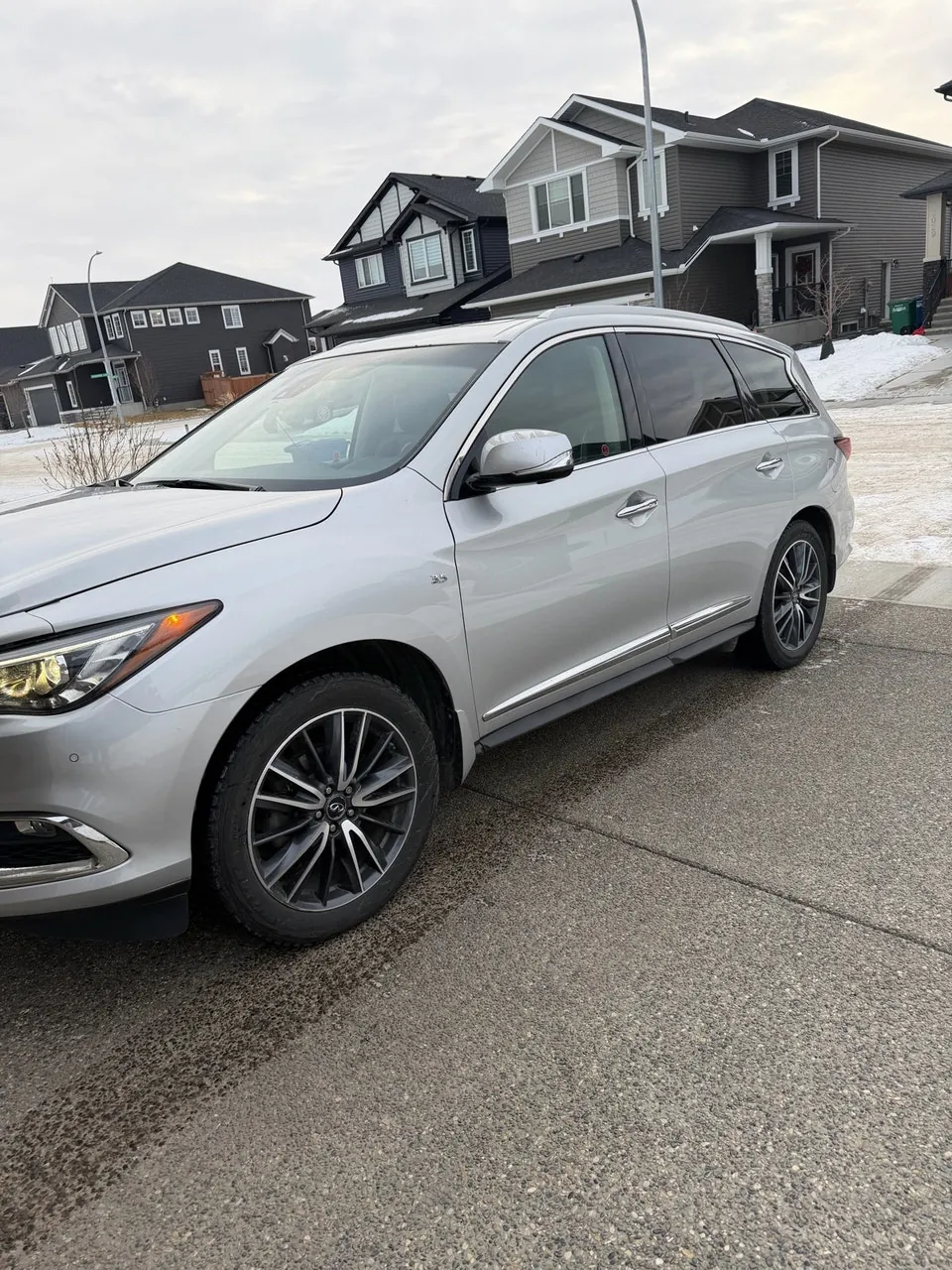 Infiniti Qx60 2017 photo 2