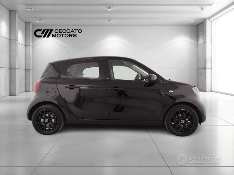 Smart Forfour 2018 photo 3