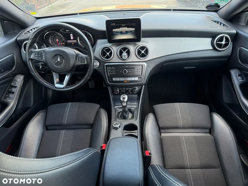 Mercedes-Benz Cla 2017 photo 5
