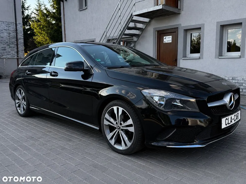 Mercedes-Benz Cla 2017 photo 2