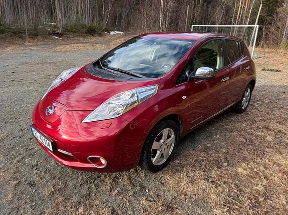 Nissan Leaf 2014 photo 4