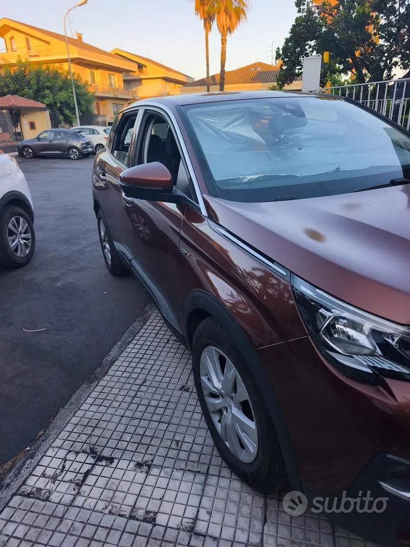 Peugeot 3008 2018 photo 2
