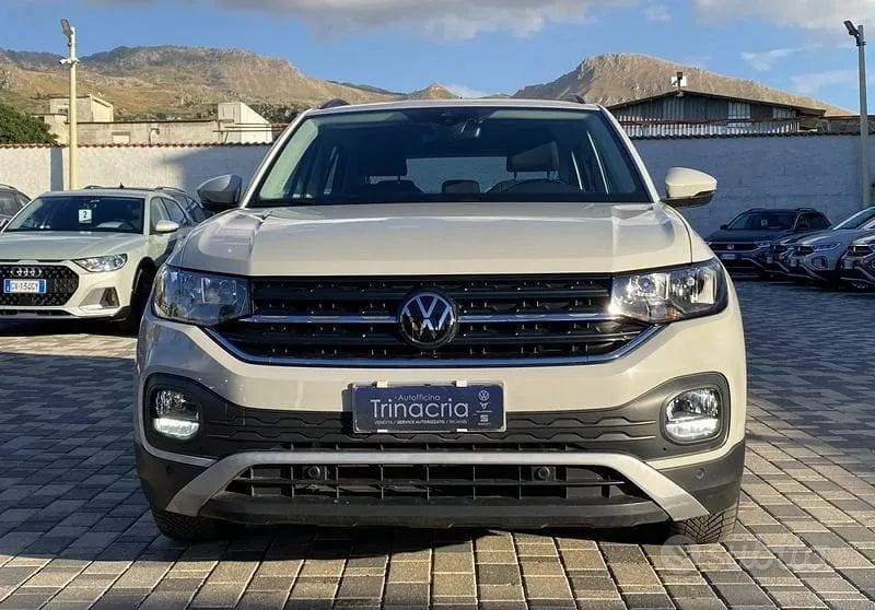Volkswagen T-Cross 2023 photo 2