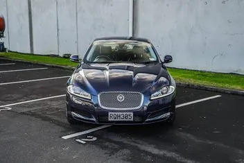 Jaguar Xf 2013 photo 3