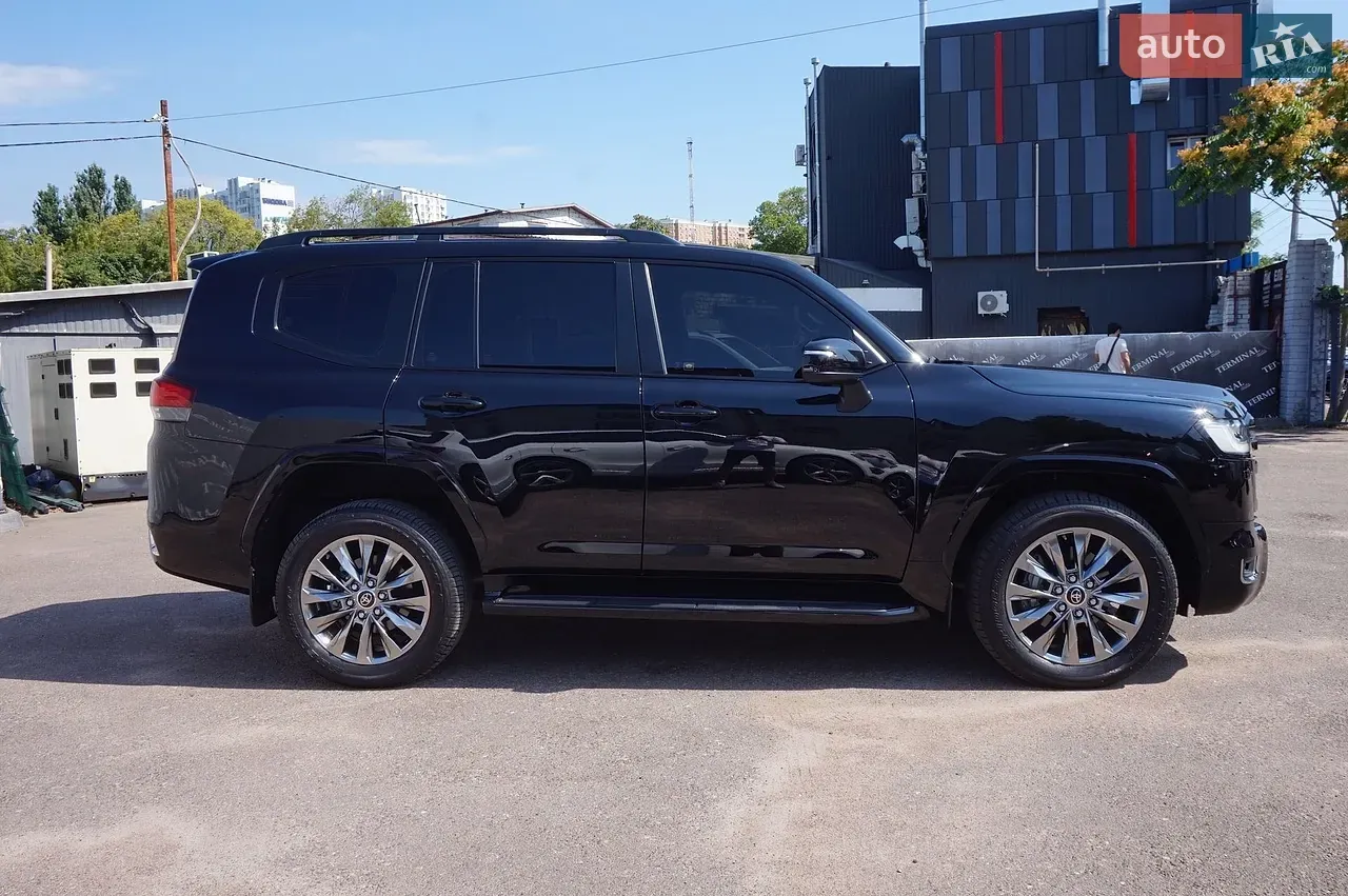 Toyota Land Cruiser 2022 photo 5