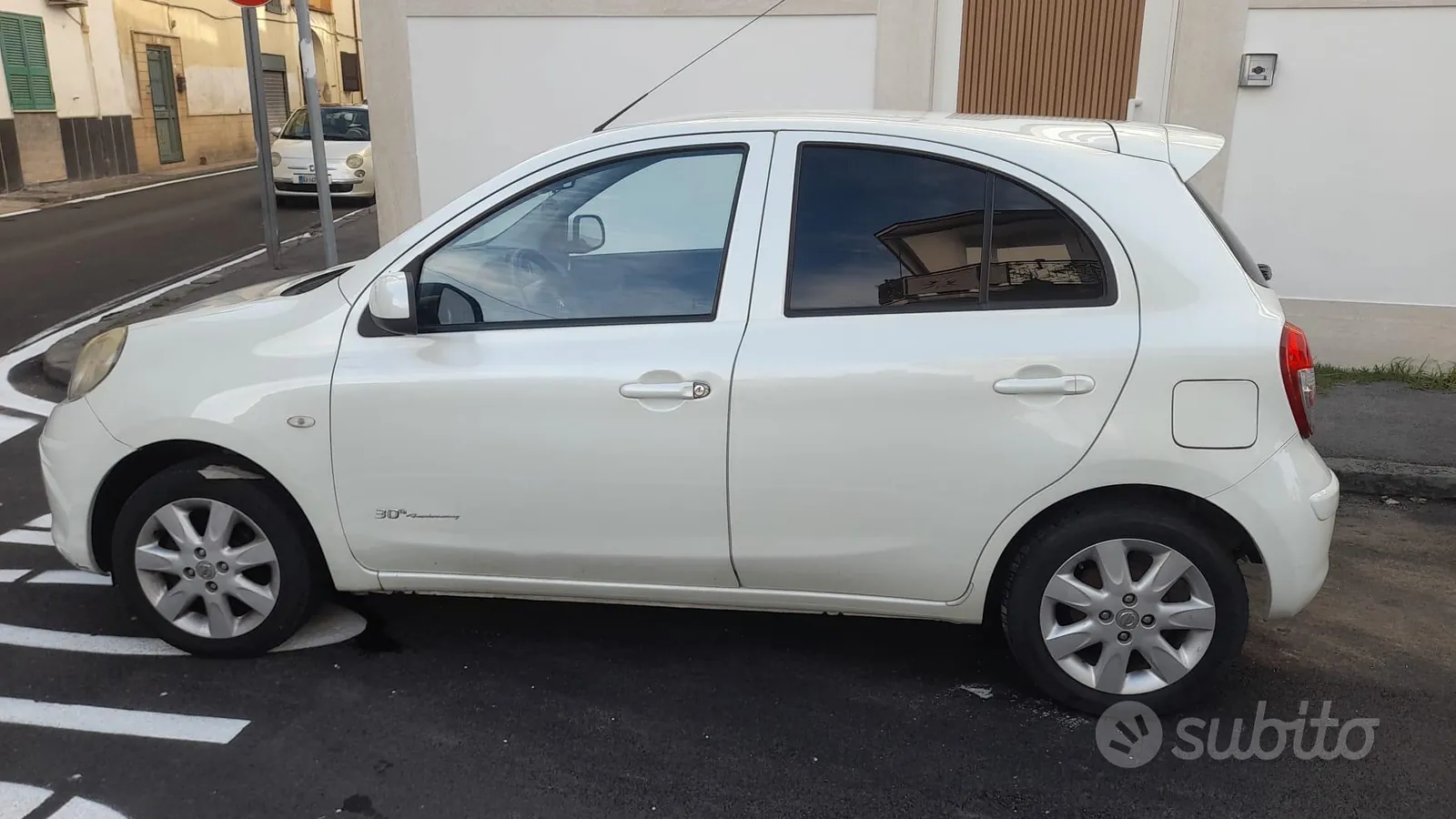 Nissan Micra 2013 photo 2