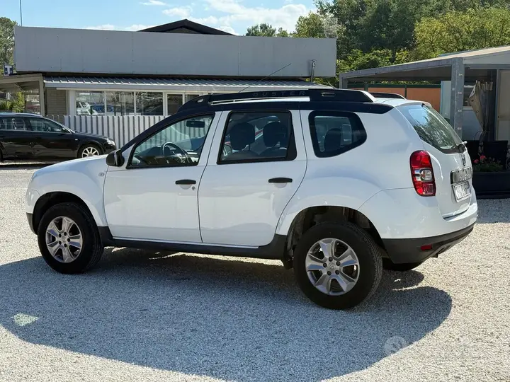 Dacia Duster 2017 photo 5