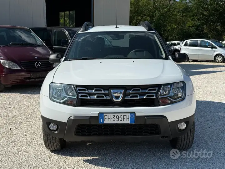 Dacia Duster 2017 photo 2