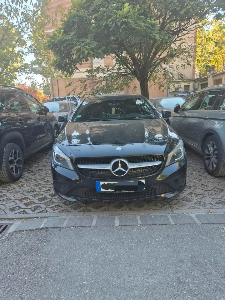 Mercedes-Benz Cla 200D