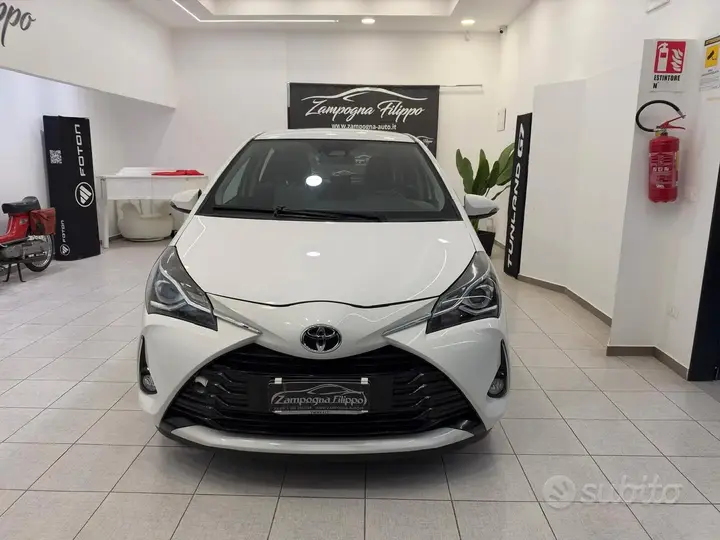Toyota Yaris 2019 photo 2