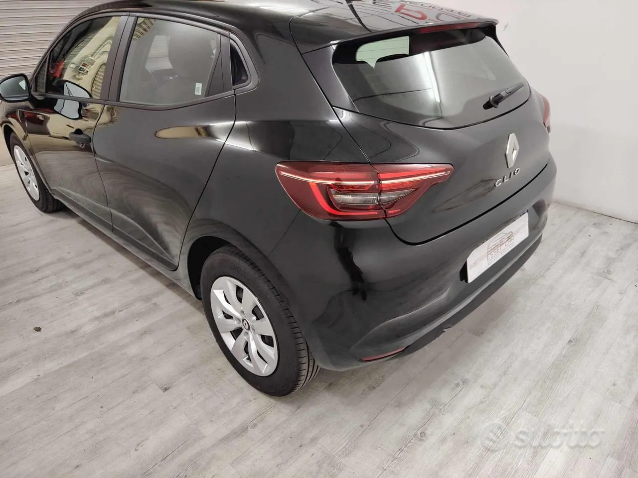 Renault Clio 2024 photo 3