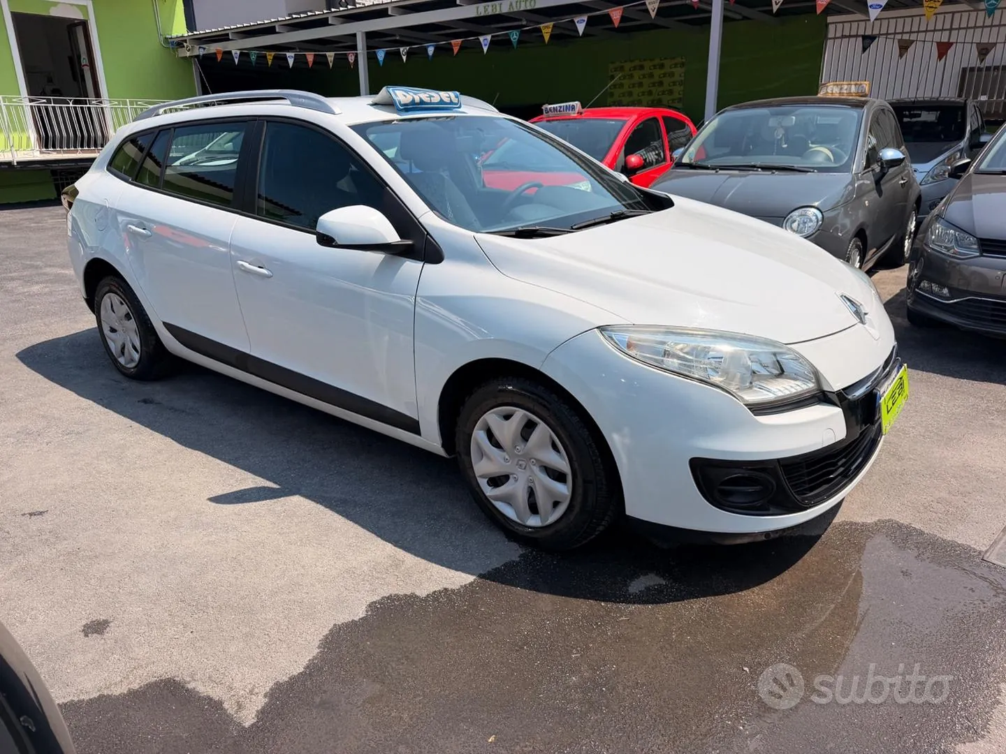 Renault Megane 2013 photo 2