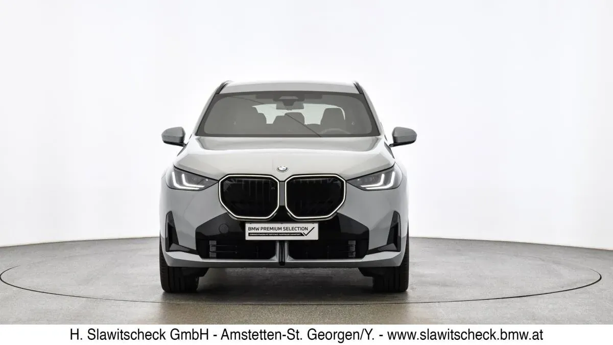 BMW X3 2025 photo 2