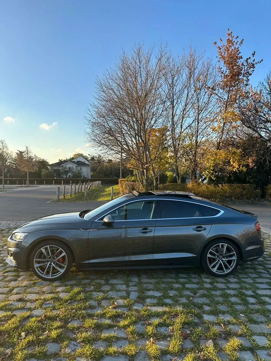Audi A5 2018 photo 2
