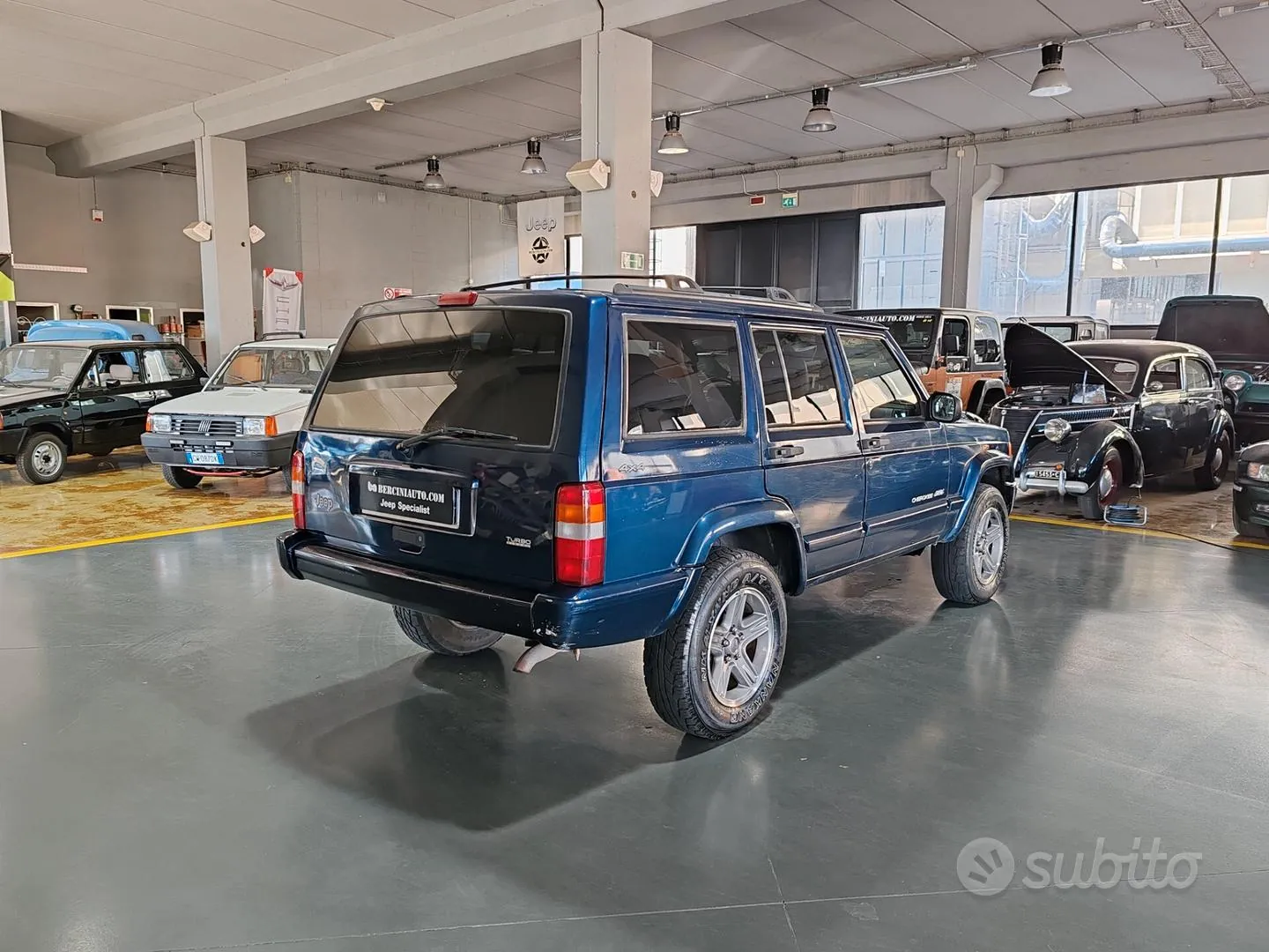 Jeep Cherokee 2000 photo 4