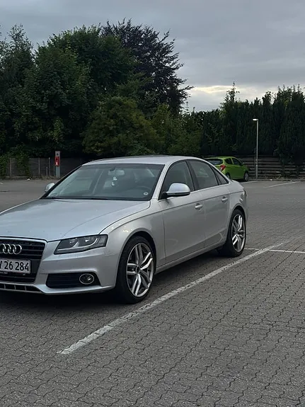 Audi A4 2008 photo 3