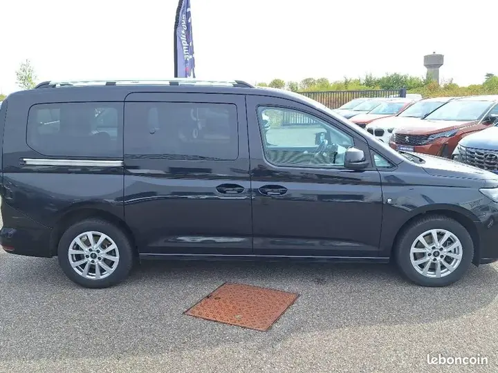 Ford Tourneo Connect 2023 photo 4