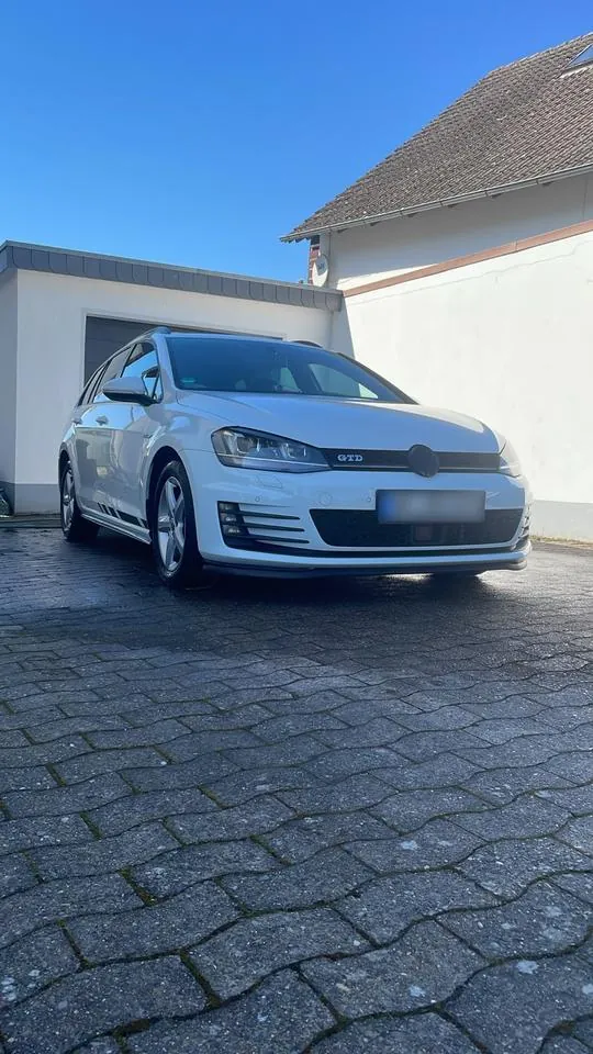 Volkswagen Golf Vii