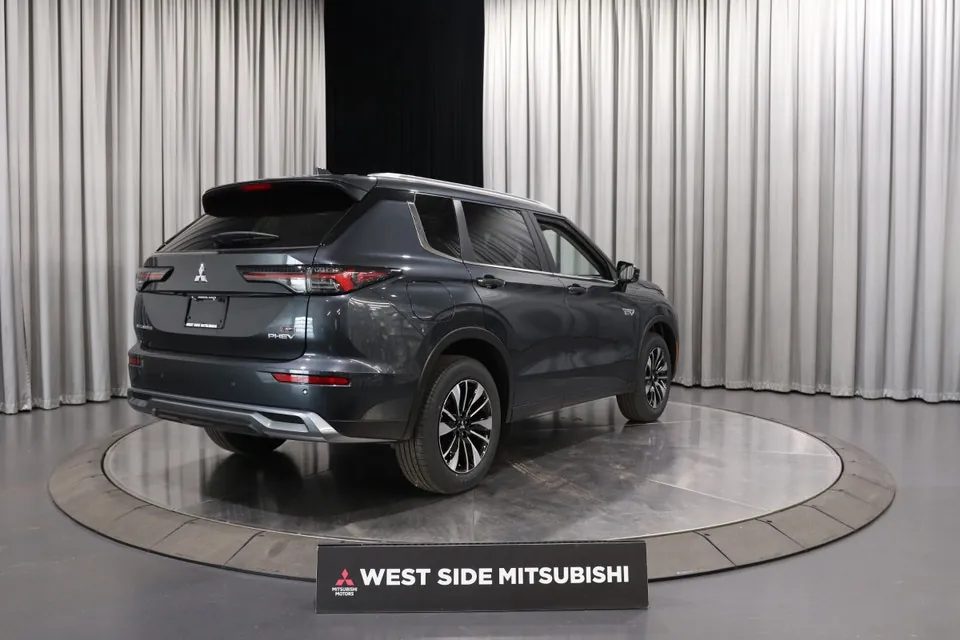 Mitsubishi Outlander 2026 photo 5
