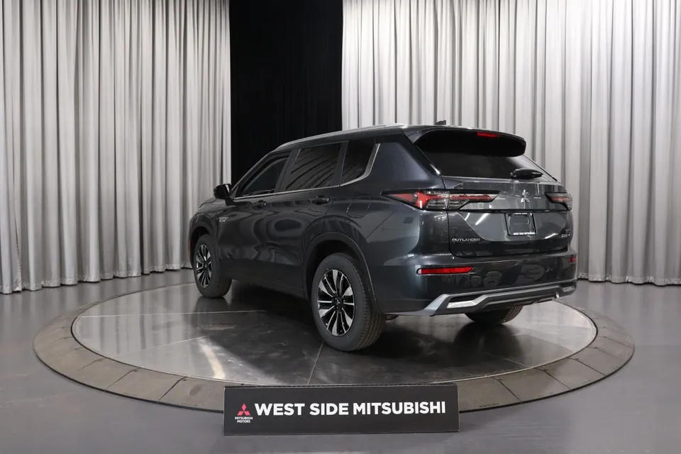 Mitsubishi Outlander 2026 photo 4