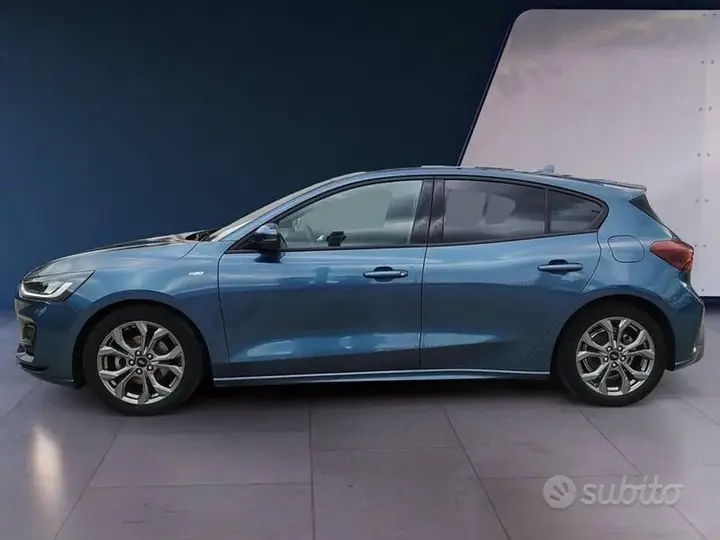 Ford Focus 2023 photo 4