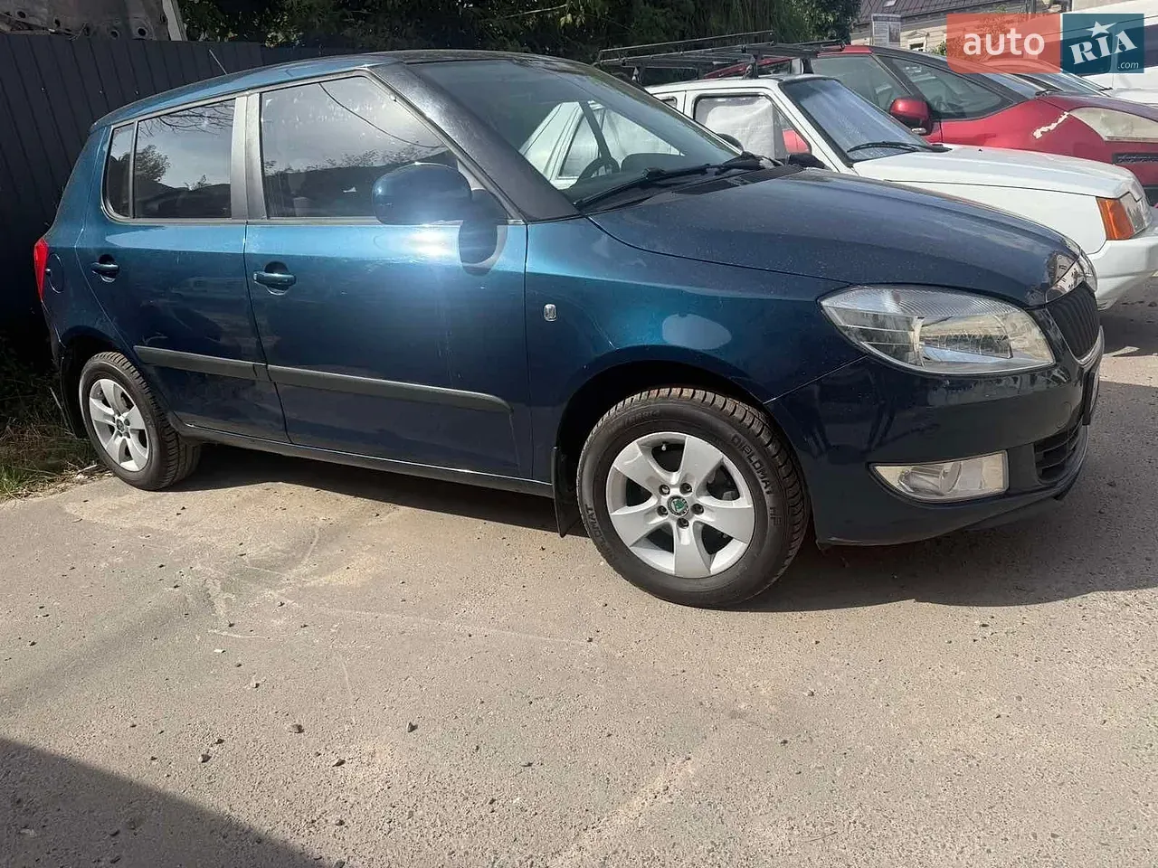 Skoda Fabia 2012 photo 5