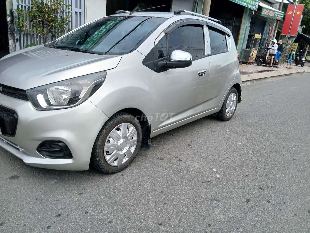 Chevrolet Spark 2018 photo 2