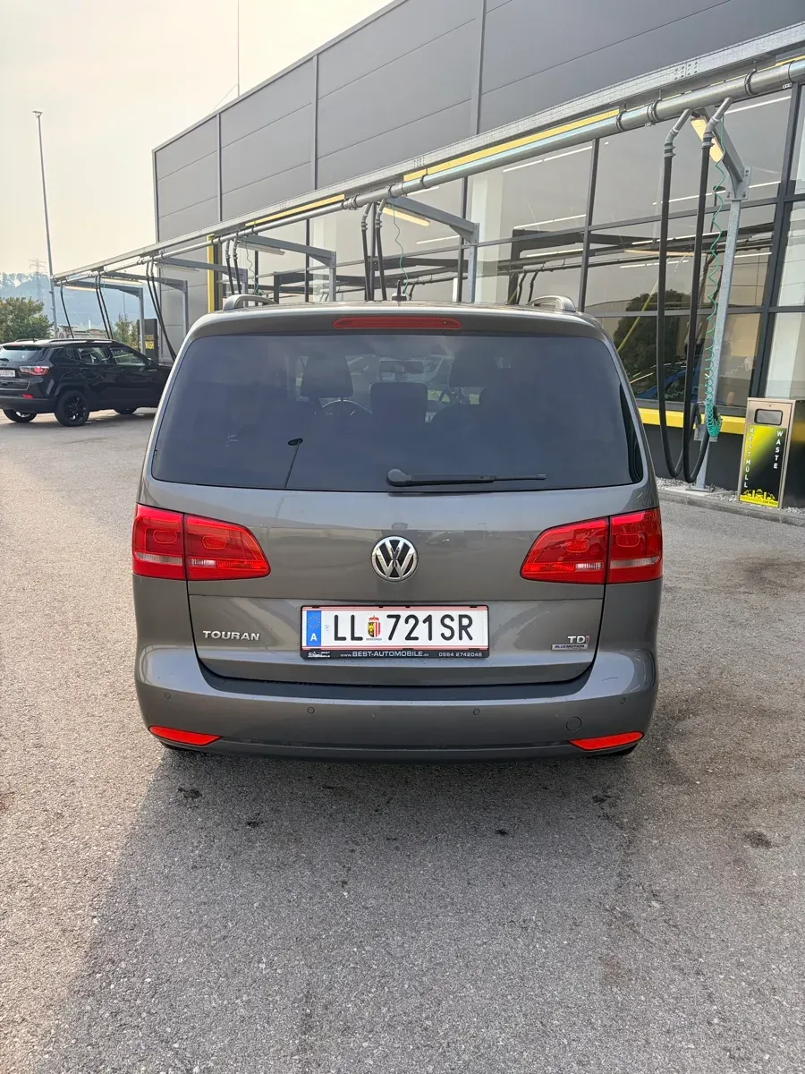 Volkswagen Touran