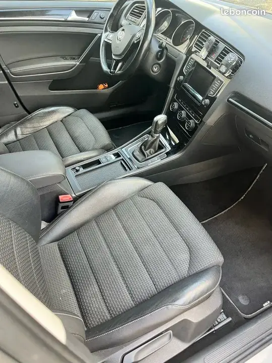 Volkswagen Golf 2014 photo 3