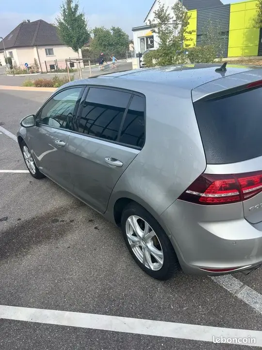 Volkswagen Golf 2014 photo 2