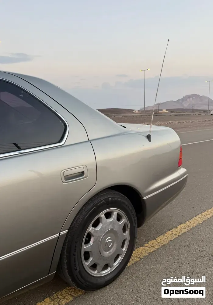 Lexus Ls 400 1996 photo 4