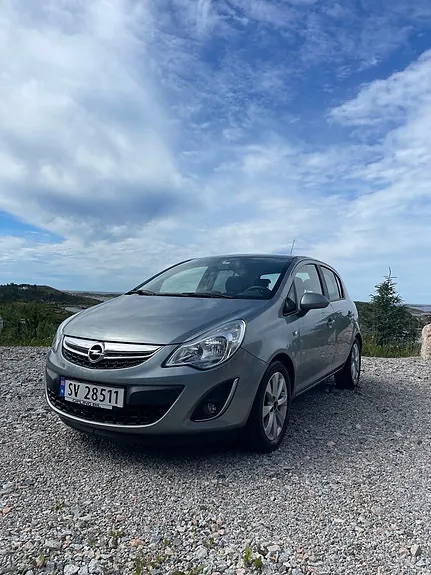 Opel Corsa 2012 photo 2