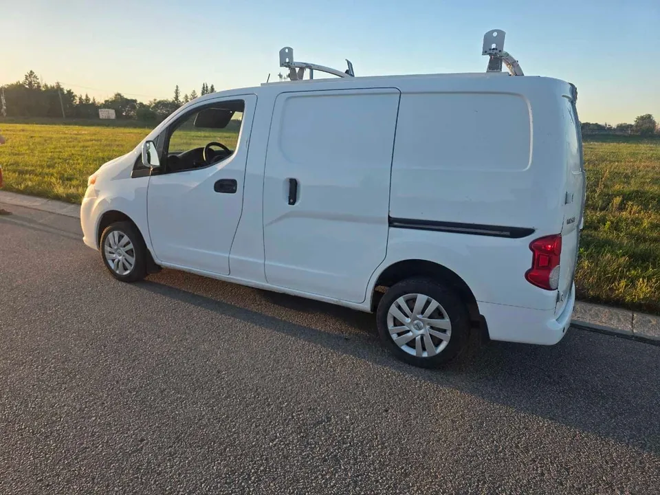 Nissan Nv200