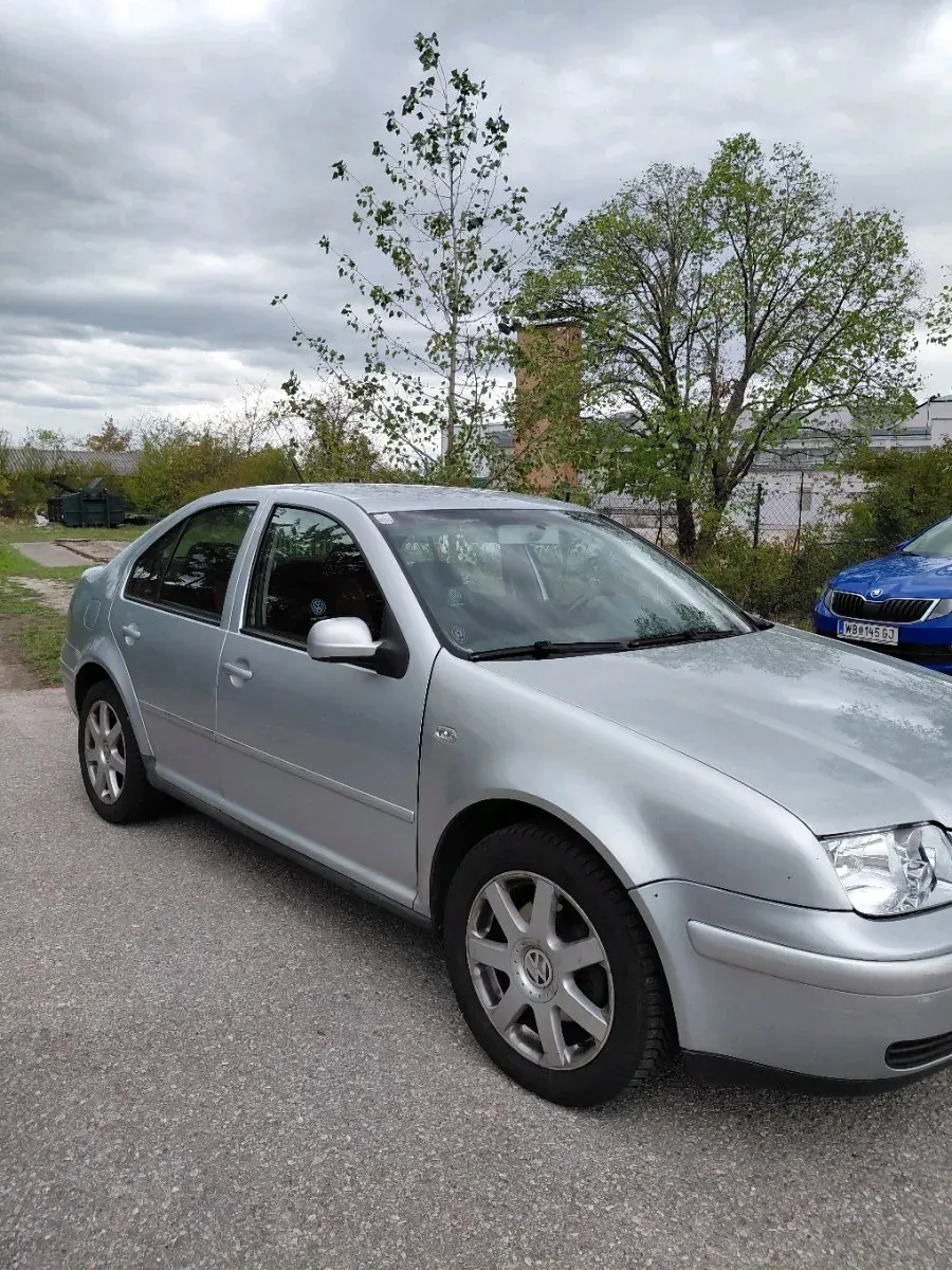 Volkswagen Bora 2005 photo 2