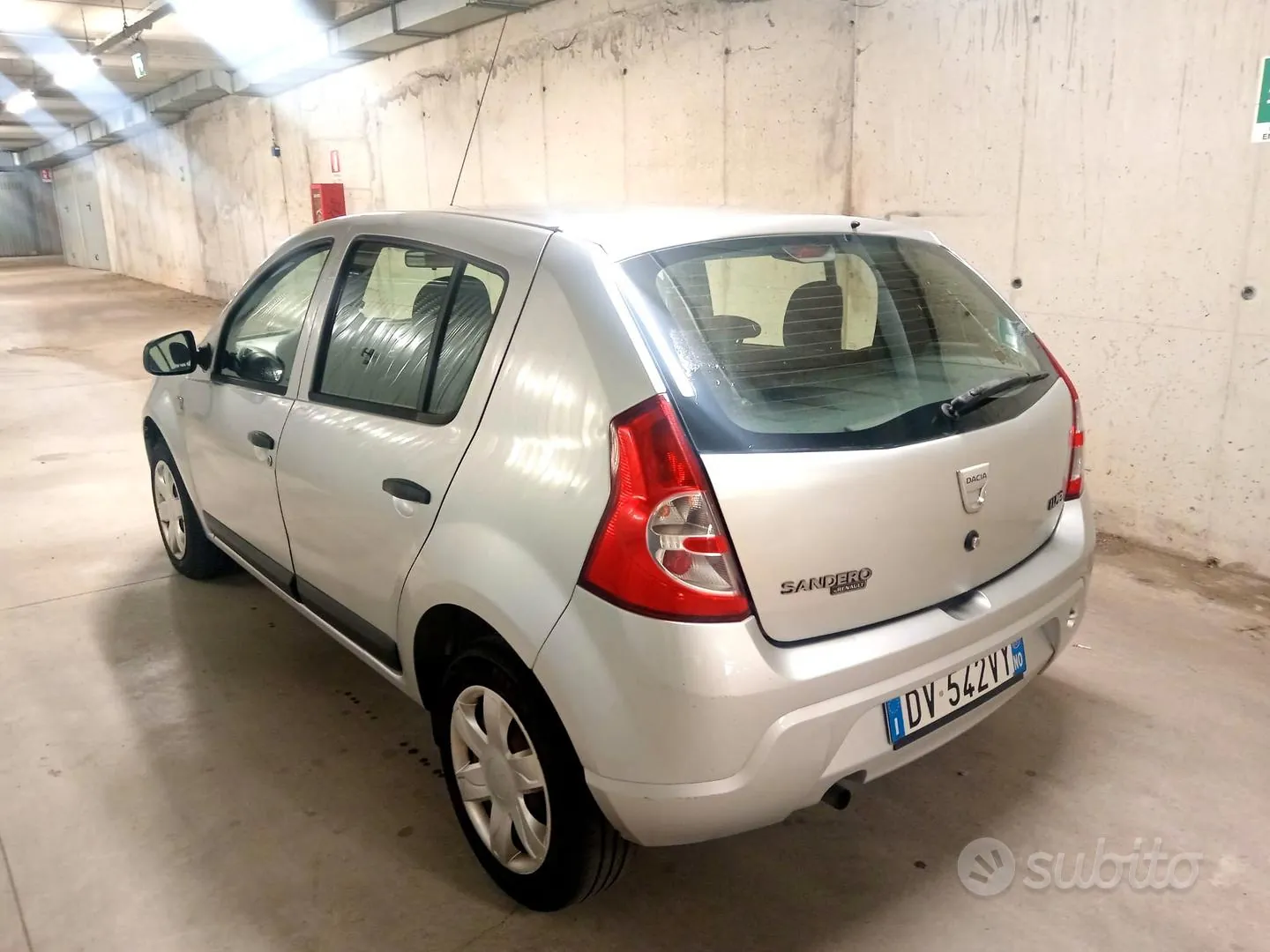 Dacia Sandero 2009 photo 4
