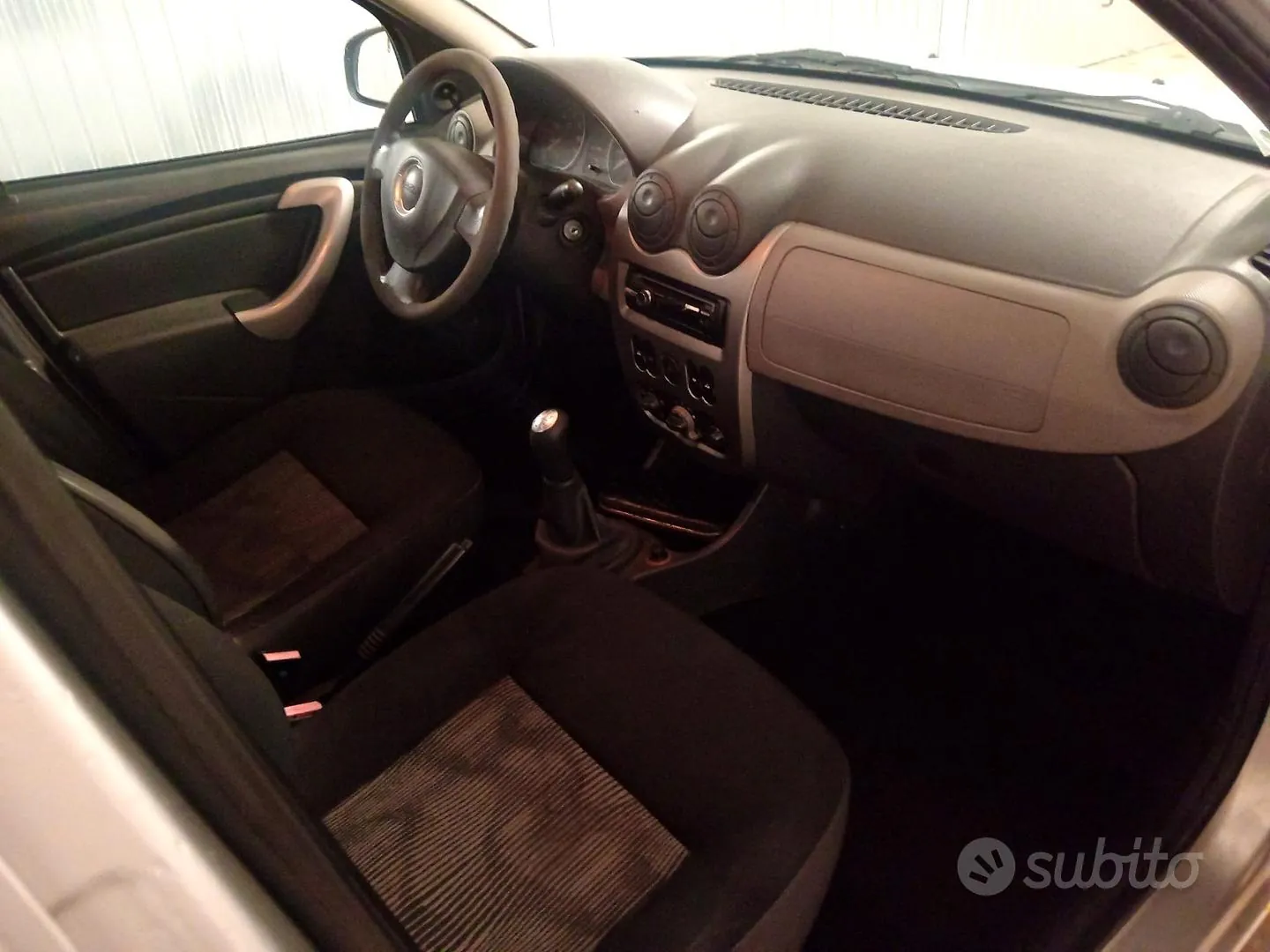 Dacia Sandero 2009 photo 5