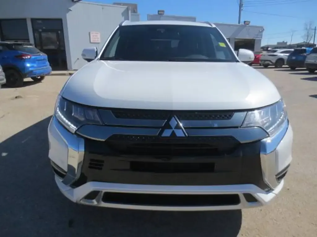 Mitsubishi Outlander 2020 photo 3