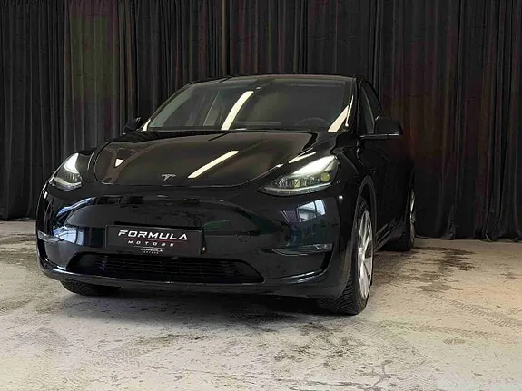 Tesla Model Y 2023 photo 3