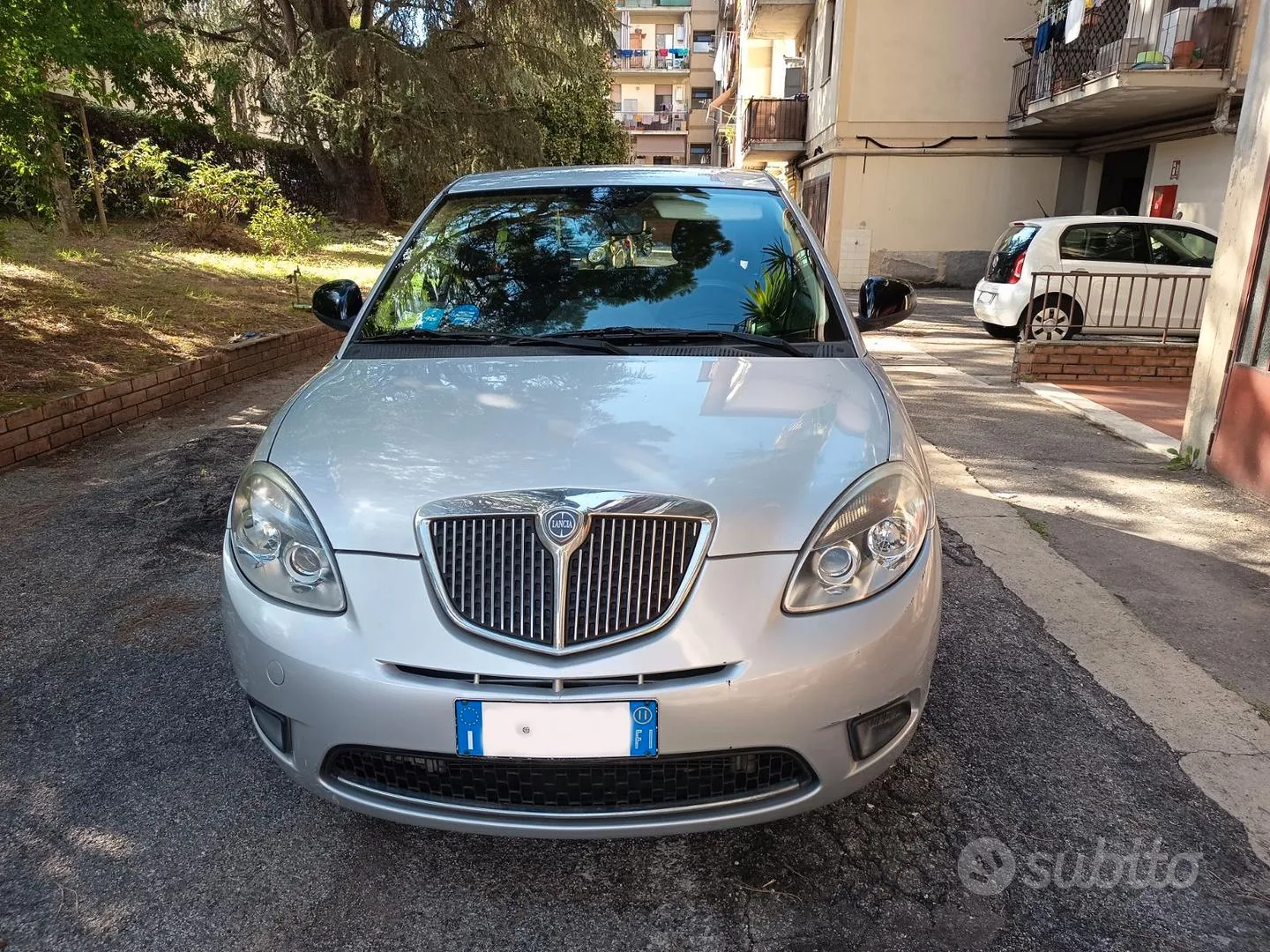 Lancia Ypsilon