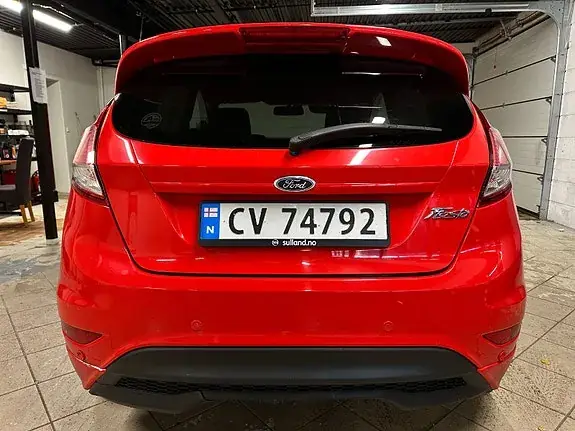 Ford Fiesta 2014 photo 4