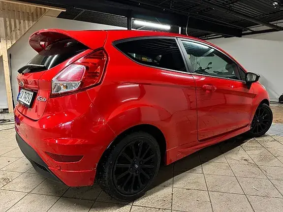 Ford Fiesta 2014 photo 5