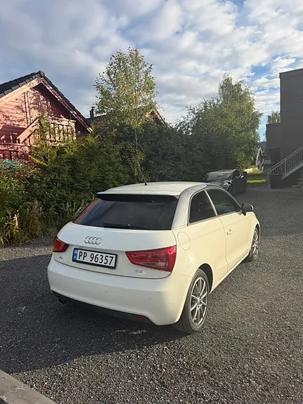 Audi A1 2012 photo 3