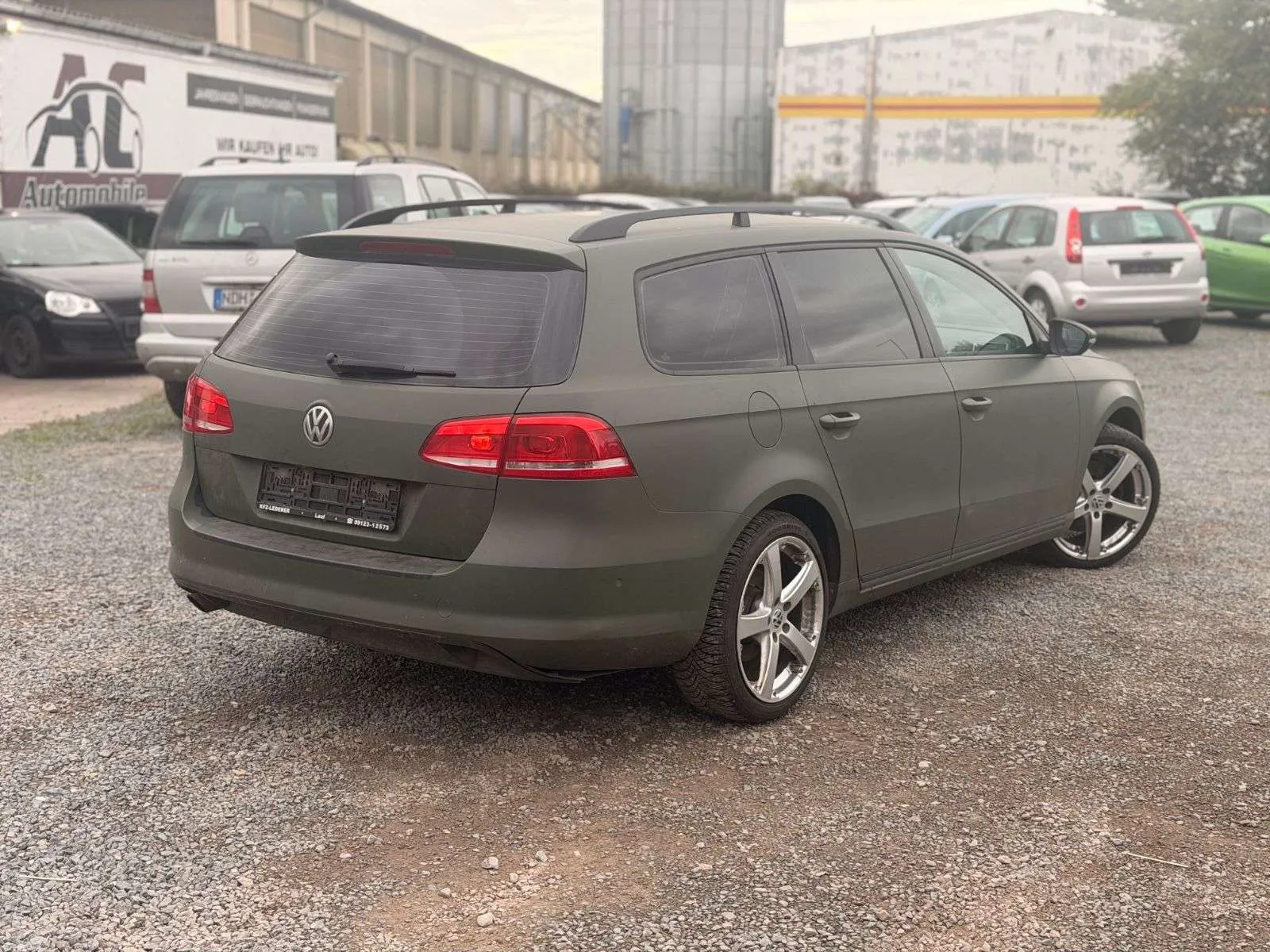 Volkswagen Passat 2011 photo 5