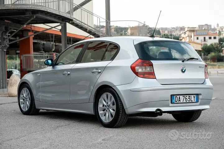 BMW 1 Series 2006 photo 3